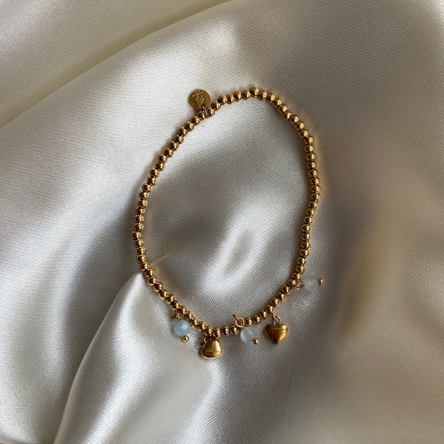 Kralenarmband hartjes B