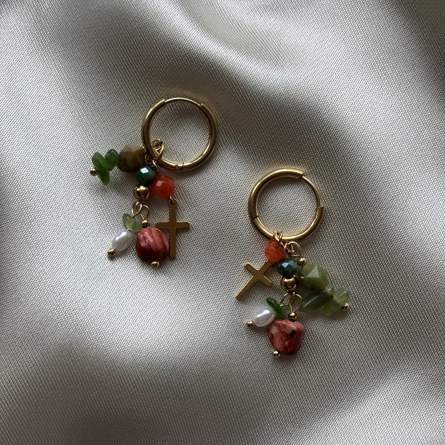 Oorringetjes kralen kruis