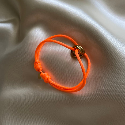 Satijnen armband O