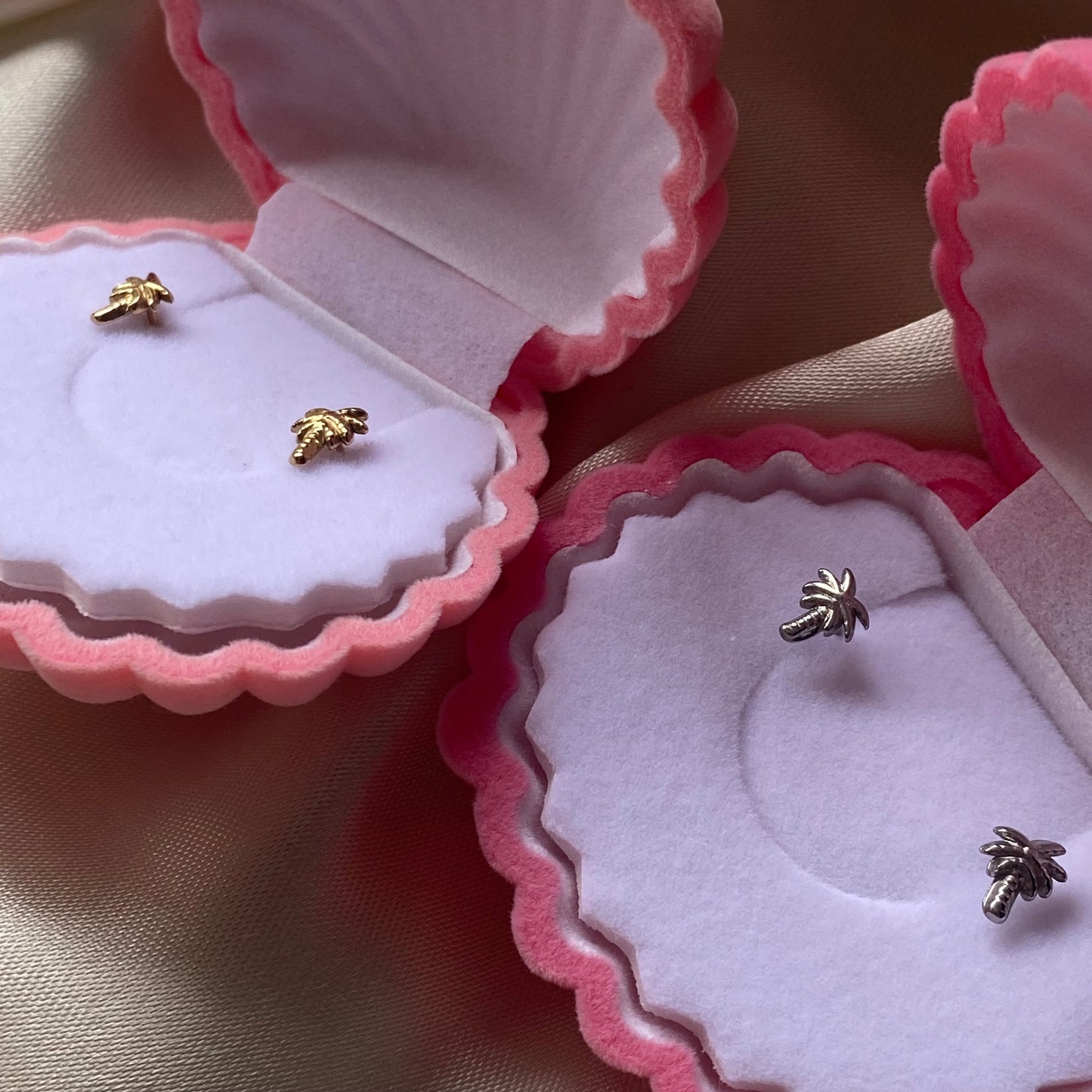 Palmboom studs Z