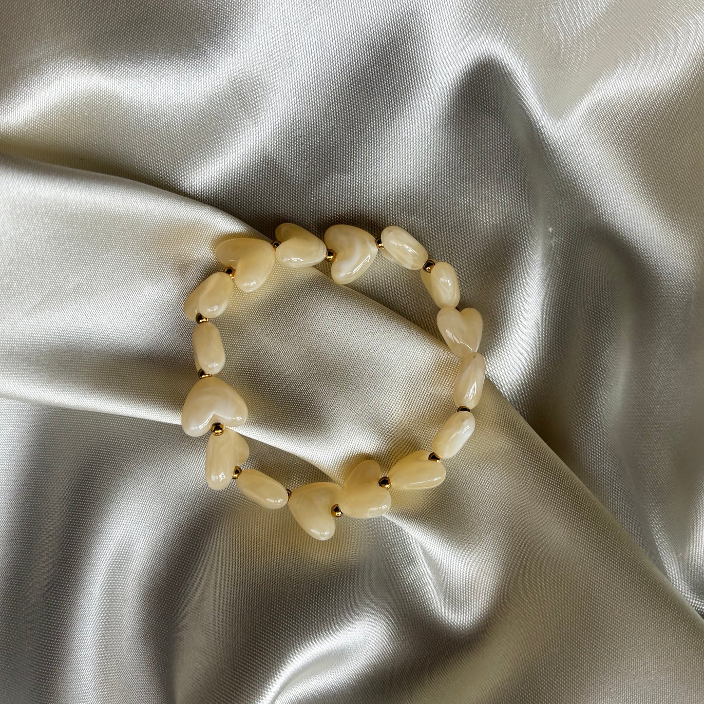 Hartjes kralenarmband B